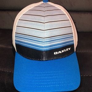 Oakley White And Blue Cap
